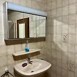 Wg In Efze, Monteurzimmer, 2 Erwachsene, 1 Doppelzimmer Nr 1 Apartment *