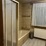 Wg In Efze, Monteurzimmer, 2 Erwachsene, 1 Doppelzimmer Nr 1 * Homberg (Schwalm-Eder)