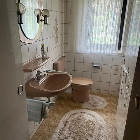 Wg In Efze, Monteurzimmer, 2 Erwachsene, 1 Doppelzimmer Nr 1 Apartment *