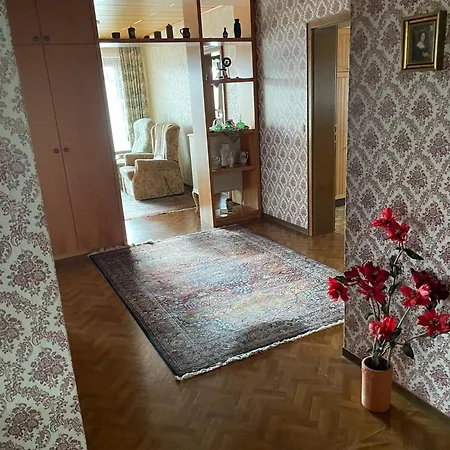 Apartment Wg In Efze, Monteurzimmer, 2 Erwachsene, 1 Doppelzimmer Nr 1 *