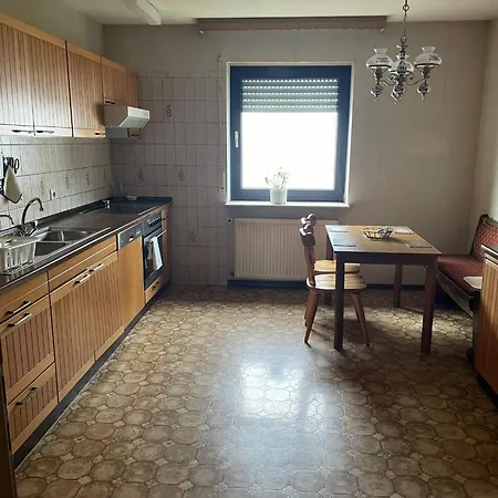 Wg In Efze, Monteurzimmer, 2 Erwachsene, 1 Doppelzimmer Nr 1 Apartment