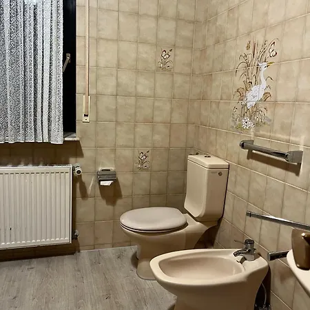 Wg In Efze, Monteurzimmer, 2 Erwachsene, 1 Doppelzimmer Nr 1