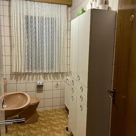 Lejlighed Wg In Efze, Monteurzimmer, 2 Erwachsene, 1 Doppelzimmer Nr 1 *