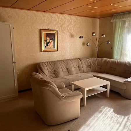 Wg In Efze, Monteurzimmer, 2 Erwachsene, 1 Doppelzimmer Nr 1 * Homberg (Schwalm-Eder)